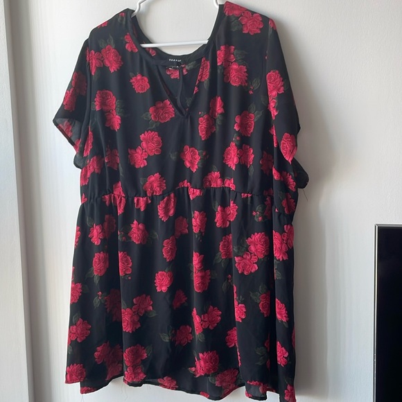 Torrid | Sheer Floral Blouse - Picture 1 of 3